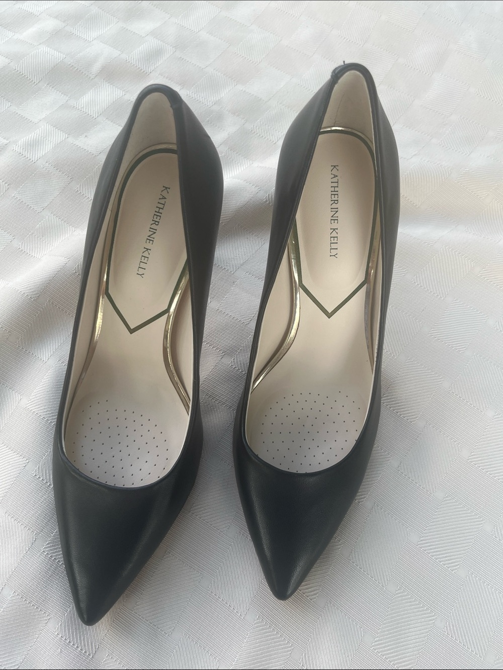 Katherine Kelly Black Pointed Leather Pumps with Cushioned Insole